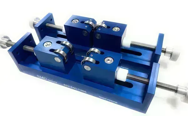 Adjustable Roller V-Block view 4